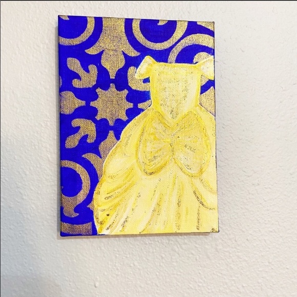 Meet your Posher, The Graceful Hanger - Picture 14 of 16